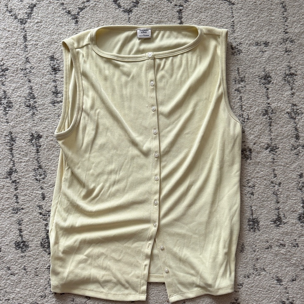 Abercrombie & Fitch Pale Yellow Button-Front Ribbed Camisole